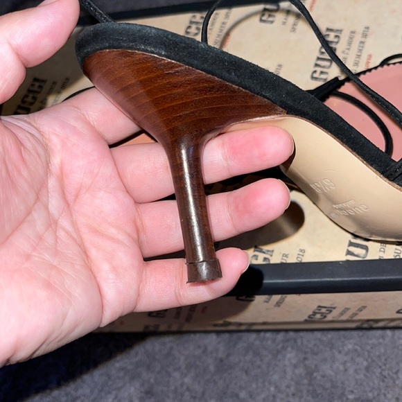 SOLD ❌Gucci Strappy Bow Sandals/Heels - Picture 6 of 13